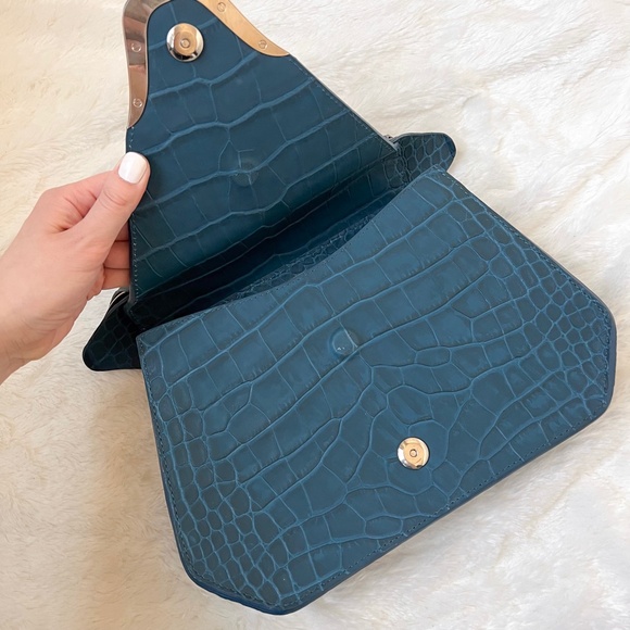 $899 NWOT LYA LYA Mini Armor Vault Croc Teal Silver Crossbody Top Handle Handbag - Picture 9 of 15